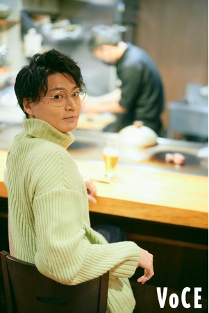 “まなざしで魅了する” 松本潤が表紙に初登場！　VOCE3月号は1月21日発売のサブ画像2