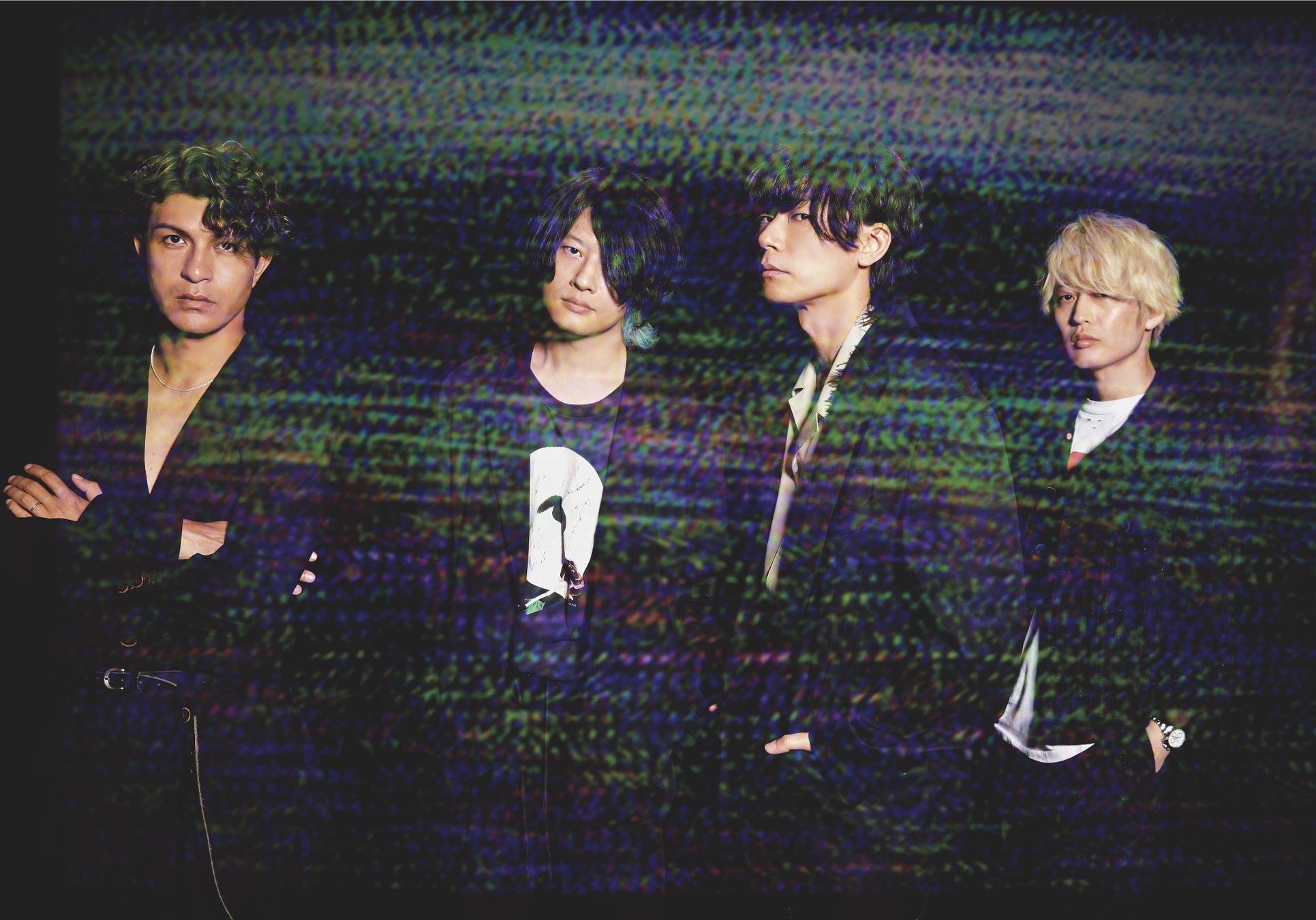 本日発売「MG」第12号の表紙に、ジャニーズWESTが登場！ ロックフェス出演・3大ドーム・ツアー開催など、新たなフィールドでも躍動する7人の“カラフル”な魅力満載のサブ画像2_「MG（NO.12）」（東京ニュース通信社刊）