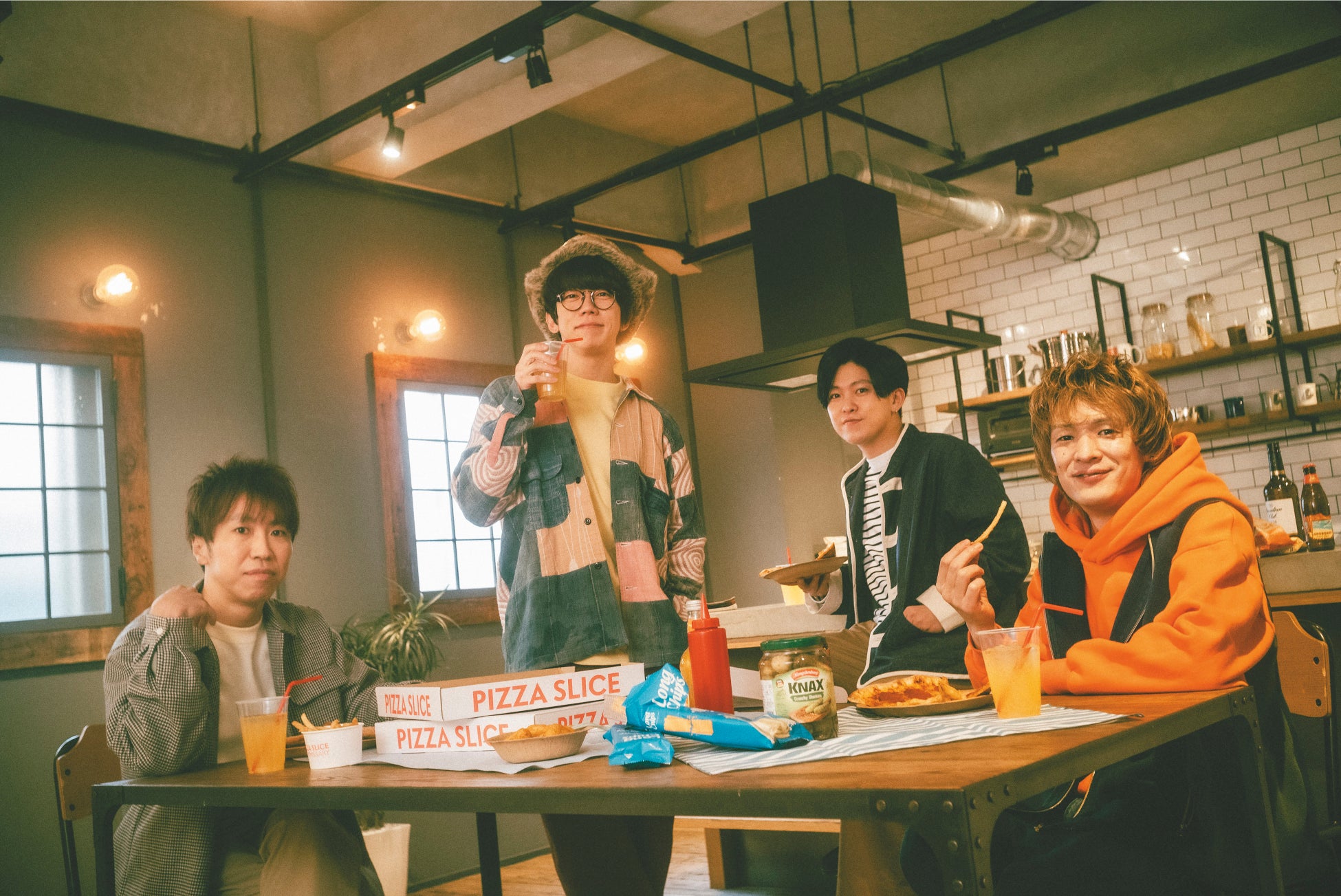 本日発売！ SixTONESが「MG」第16号の表紙に登場！ 原点と未来、6人で生み出す音楽への想いを語る２万字インタビュー！のサブ画像5_「MG（NO.16）」（東京ニュース通信社刊）