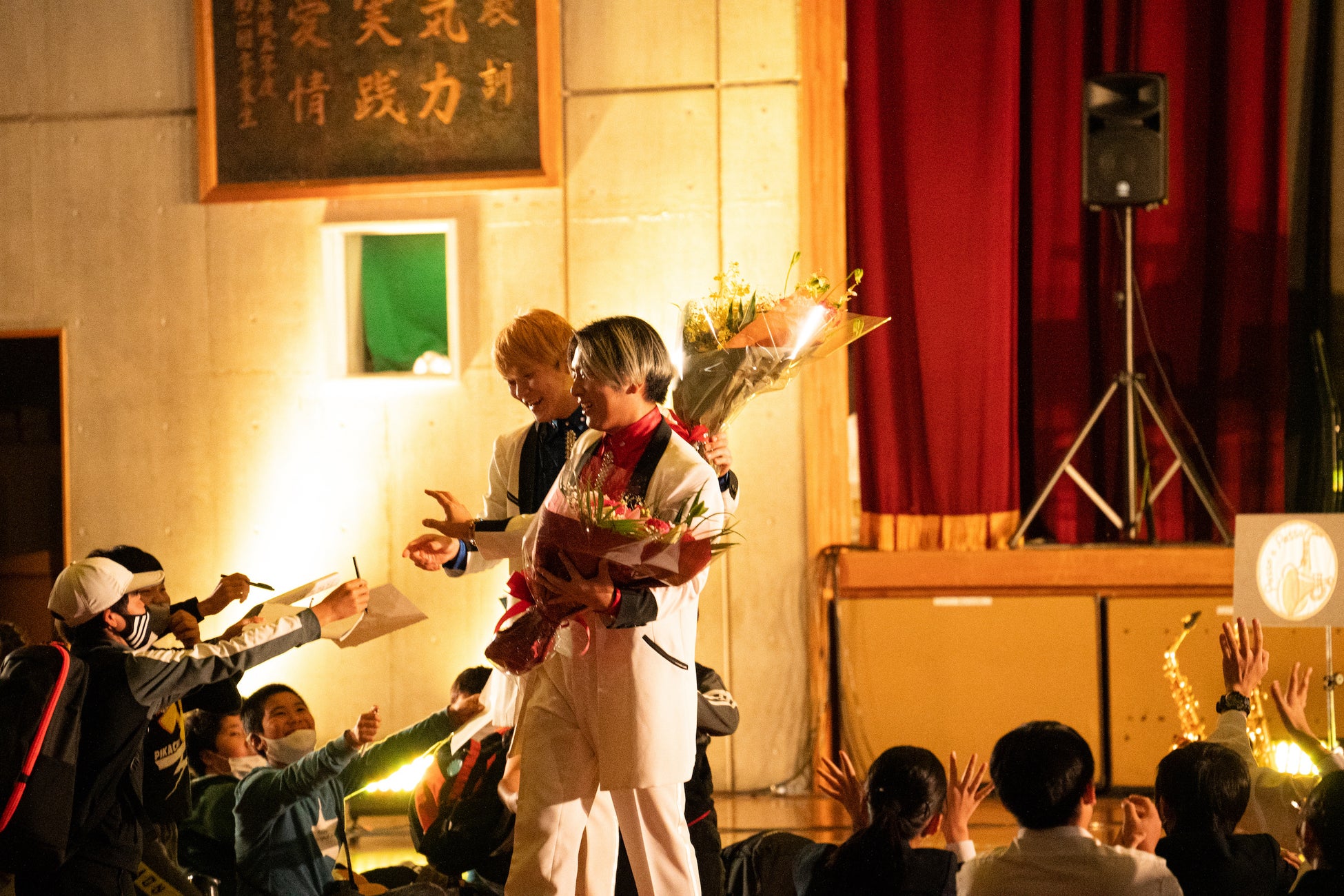 迫力の生演奏と高級感溢れる空間による、至高のエンターテイメントコンサート。プロ音楽ユニット「Passo a Passo」が、