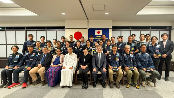 スリランカにおけるサイクロン被害に対する国際緊急援助隊・医療チームが帰国のメイン画像