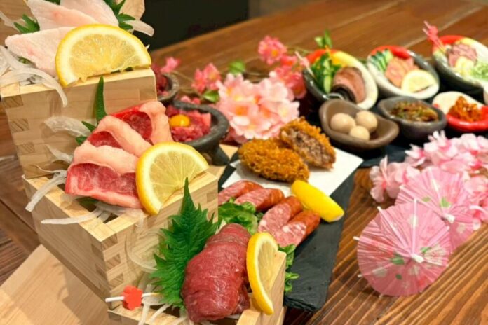 「場所取り不要・手ぶらで花見」大阪の馬肉専門店が“花見御膳”を期間限定提供｜大衆馬肉酒場 馬王 十三店のメイン画像